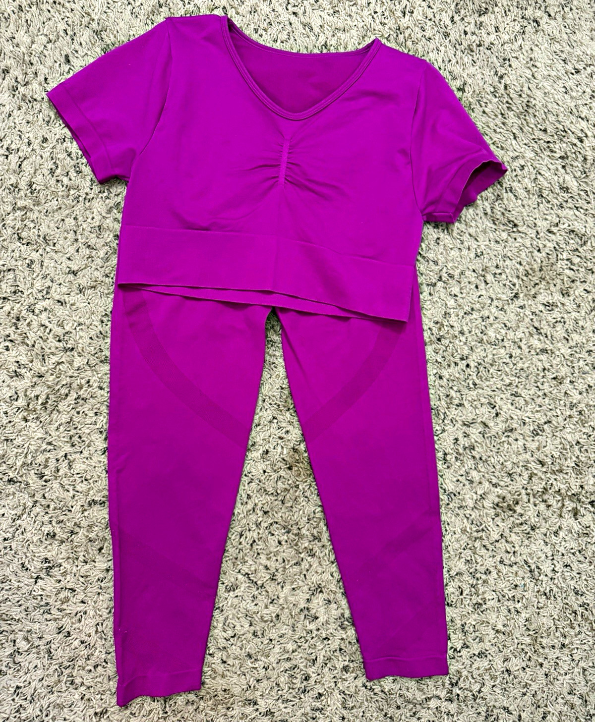 Women’s Purple 2-Piece Leggings Set V-Neck Short Sleeve Top Size XL