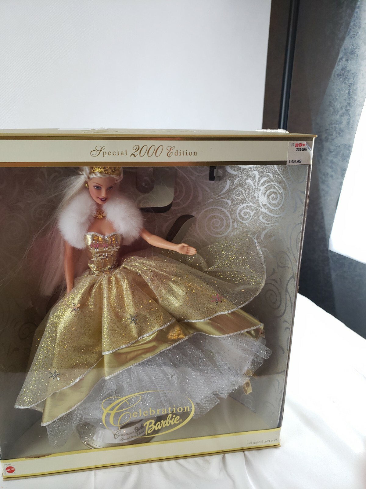 Mattel - Barbie Celebration Barbie Special Edition 2000 Mattel - Barbie Celebration Barbie Special Edition 2000