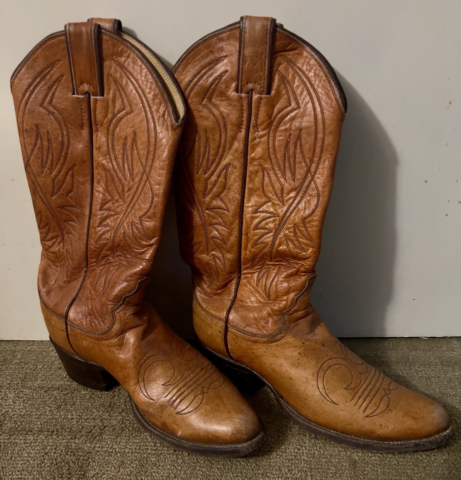 Vintage Justin Cowboy Boots 7.5 B Tan Brown Leather Western USA Style