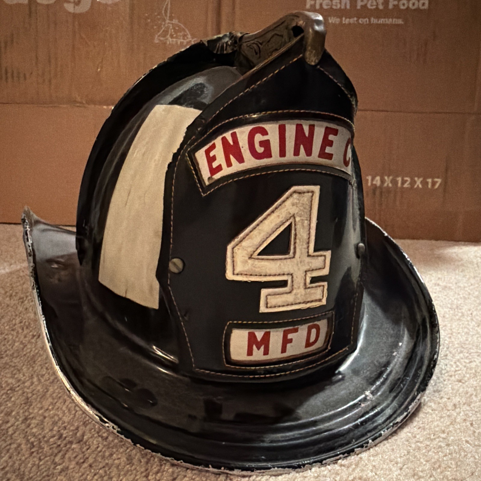 ANTIQUE METAL CAIRNS & BROTHER FIREFIGHTER/FIRE HELMET ANTIQUE METAL CAIRNS & BROTHER FIREFIGHTER/FIRE HELMET
