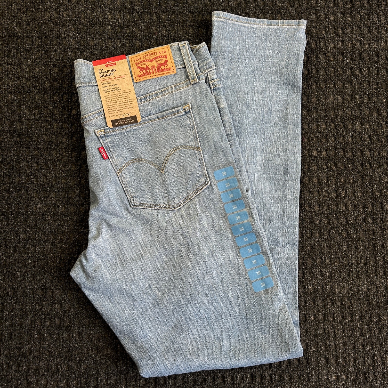 Levi’s Women’s 311 Shaping Skinny Jeans 30 x 30 NEW Light Wash Stellar Stretch Levi’s Women’s 311 Shaping Skinny Jeans 30 x 30 NEW Light Wash Stellar Stretch