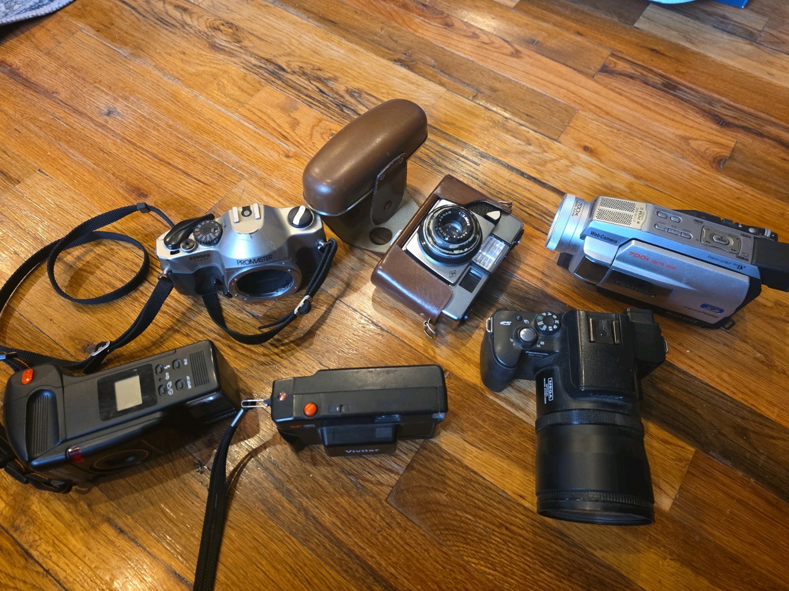 Lot Of 5 Cameras & 1 Camcorder All Untested, Includes Lumière, Panasonic & More