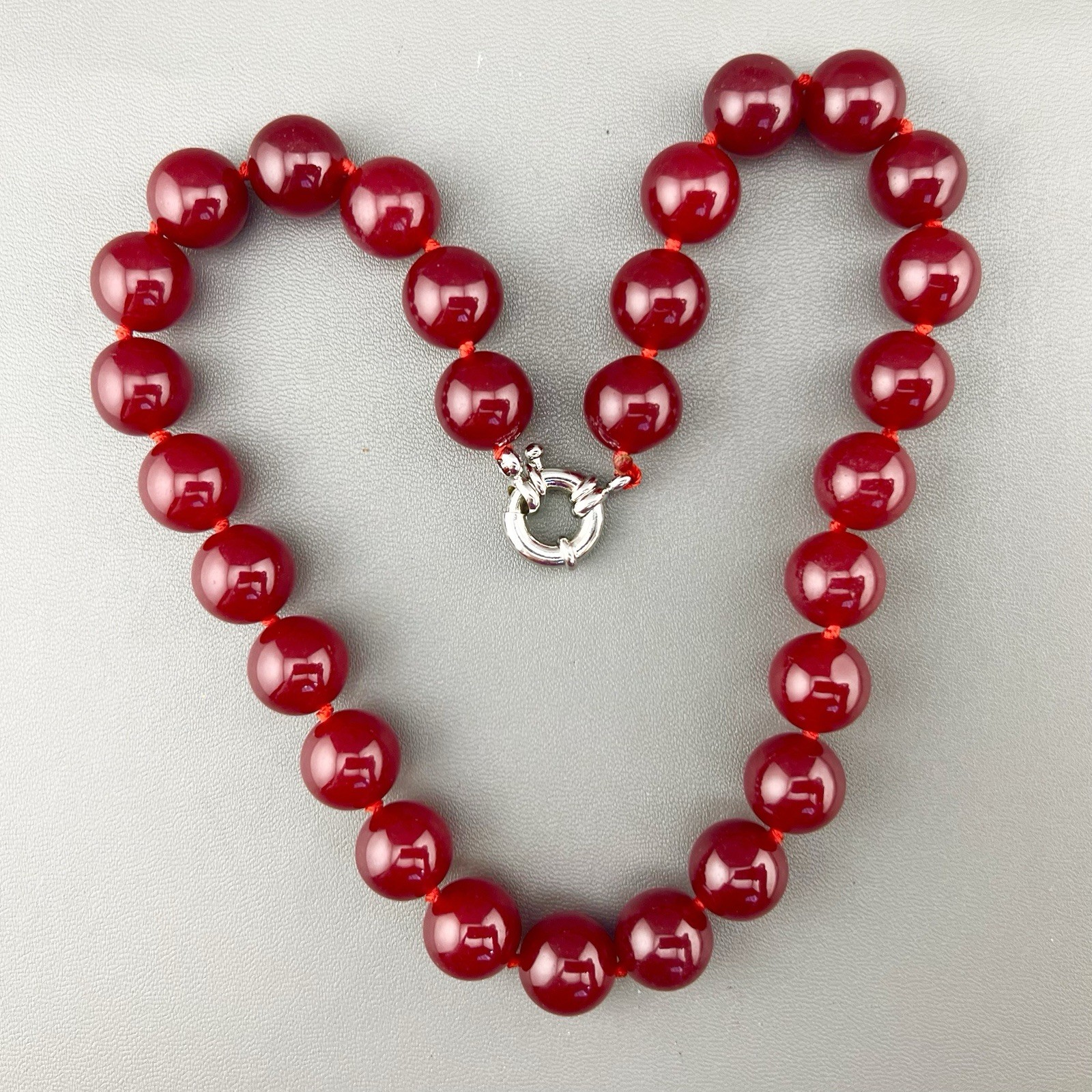 Vintage Red Stone Necklace Chunky Round Bead Hand Knotted Statement 17”
