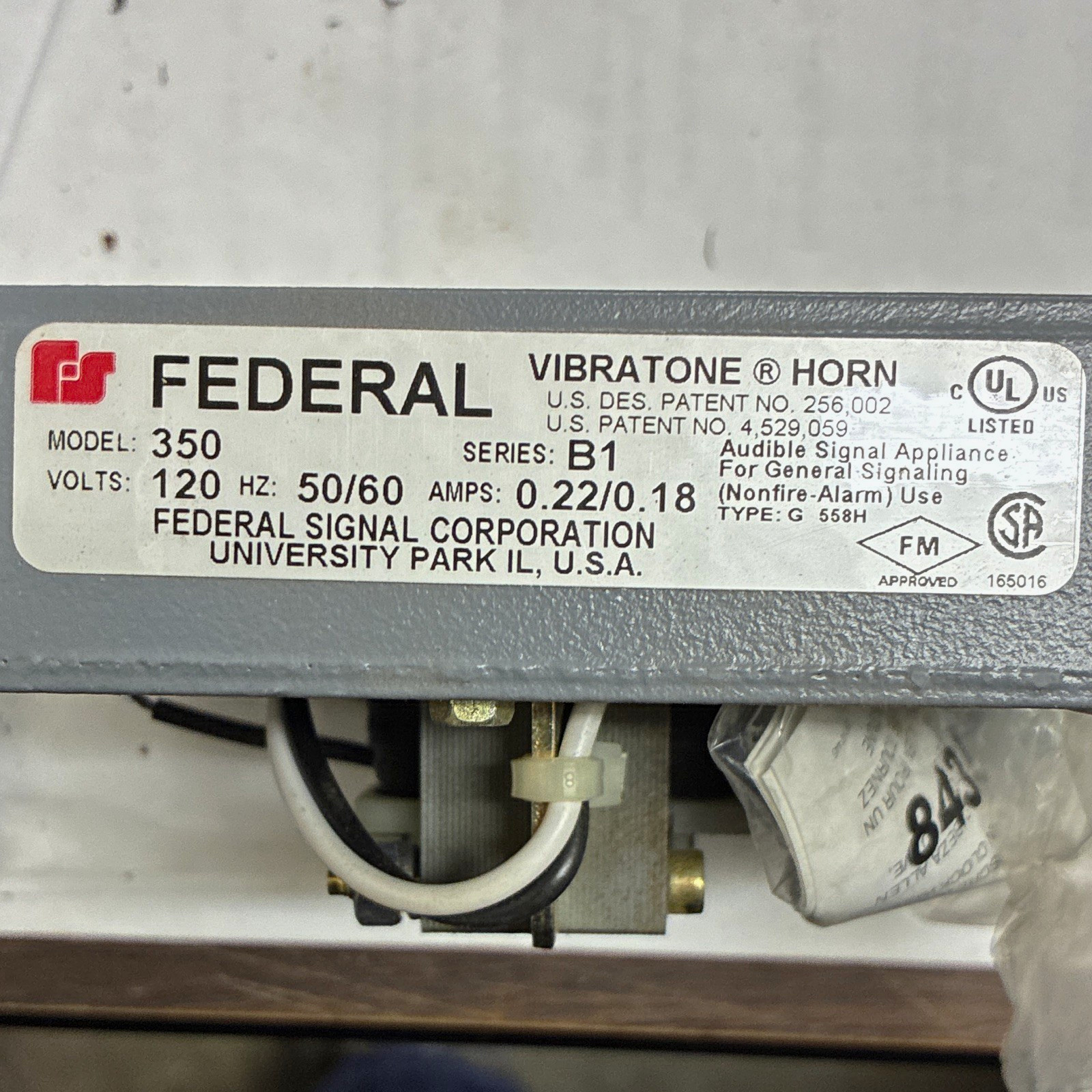 Federal Signal Vibratone Siren Horn Model 350 Series B1 120V 50/60Hz
