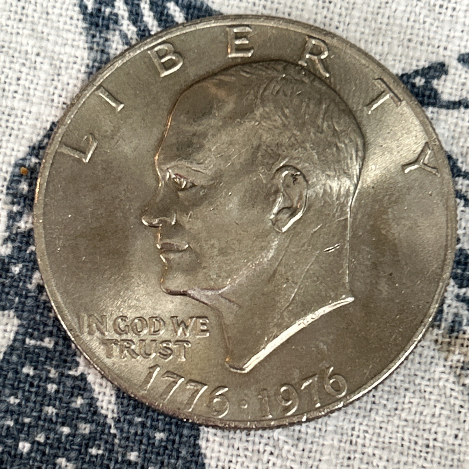 1976-P Eisenhower Ike Dollar $1 Bicentennial – Circulated U.S. Coin