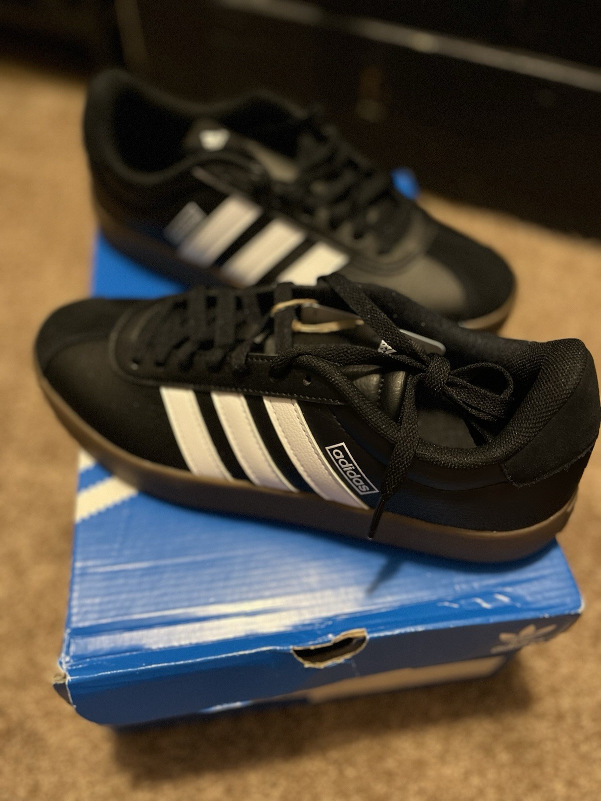 adidas Men’s Black/White Low Top Lace-Up Athletic Sneakers Gym Training