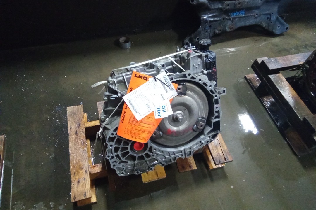 14 15 Chevy Malibu Buick Regal 2.0L Automatic Transmission OEM