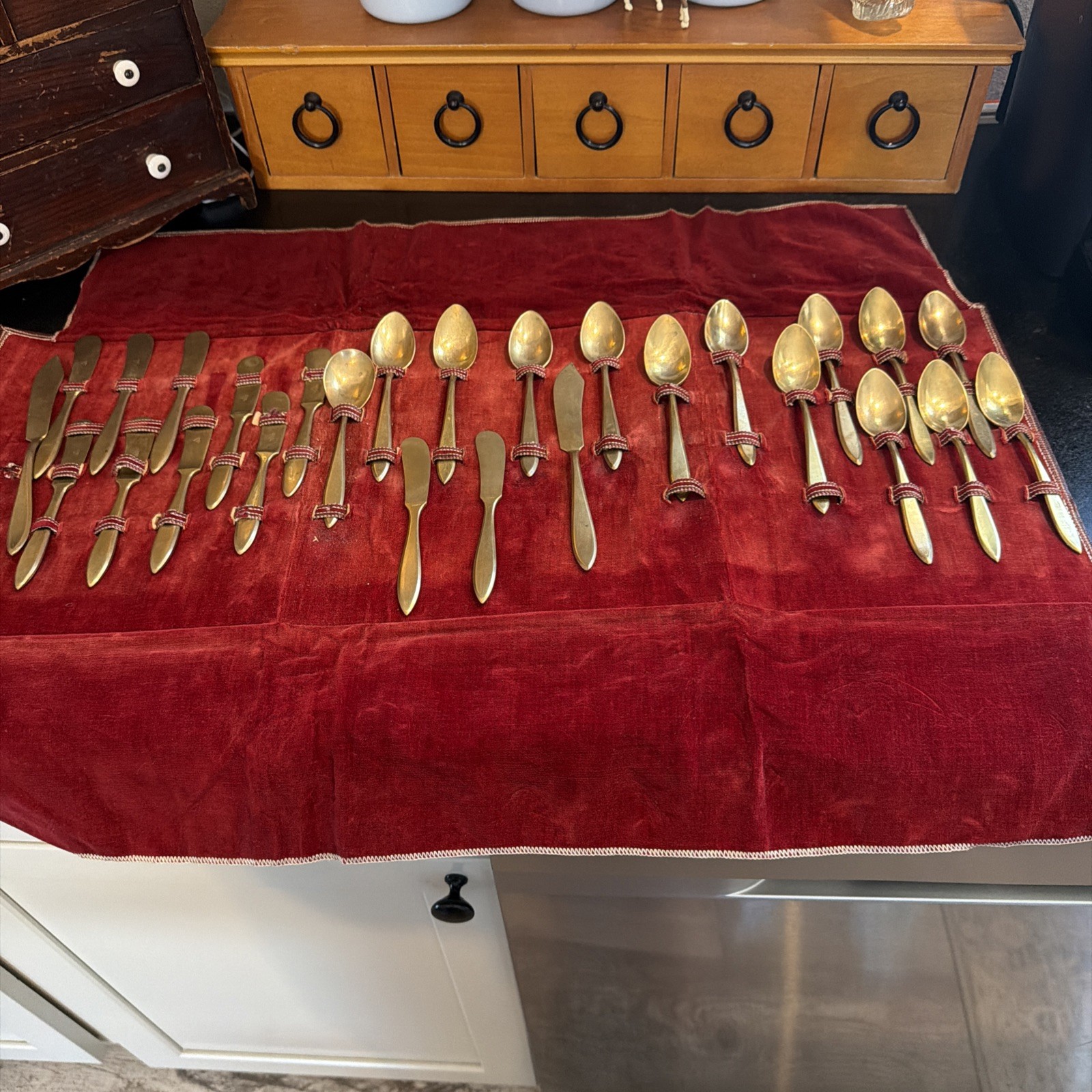 Vintage Dirigold, Dirilyte & Dirigold Sweden Flatware Total Of 27 Pcs In Leather Vintage Dirigold, Dirilyte & Dirigold Sweden Flatware Total Of 27 Pcs In Leather