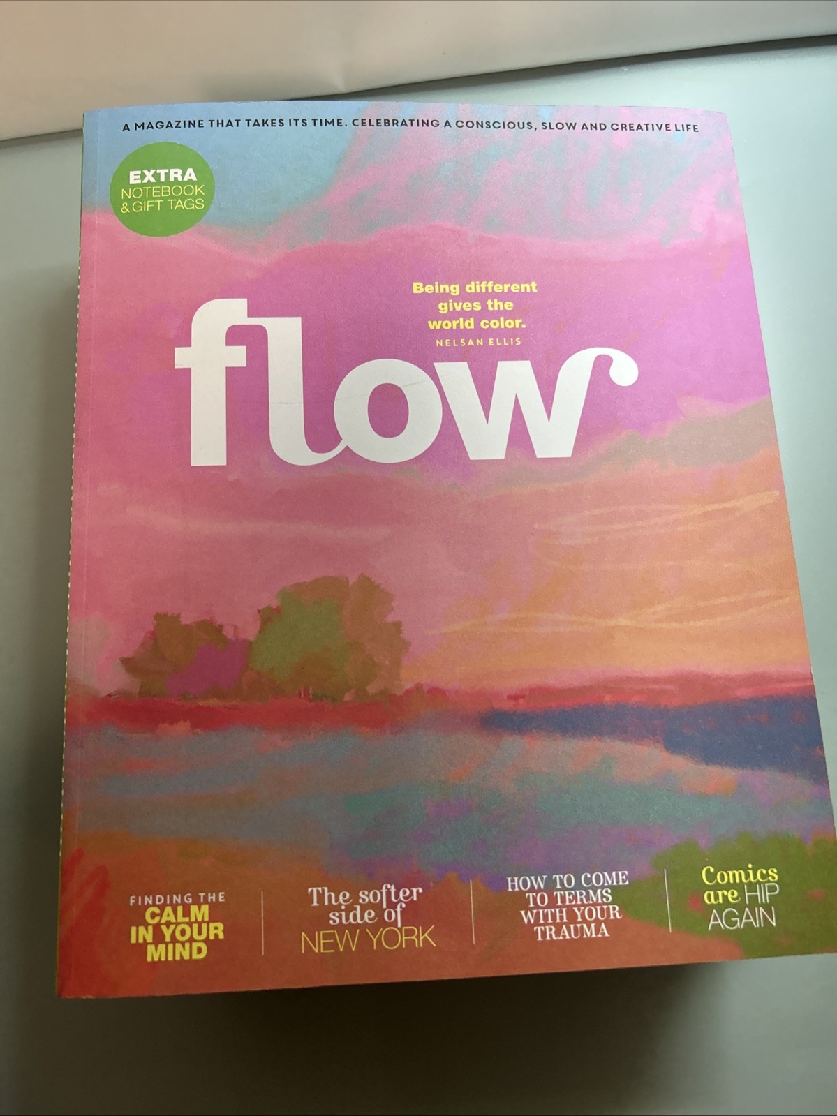 Flow Magazine English with Extra Notebook & Gift Tags NEW Flow Magazine English with Extra Notebook & Gift Tags NEW