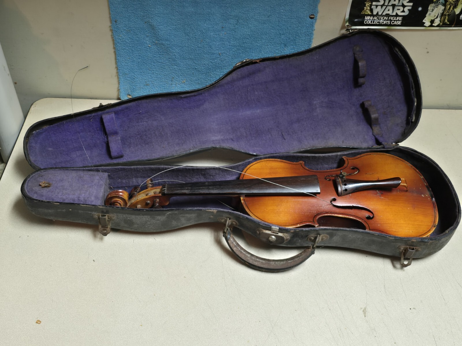 Vintage 1890\'s * BLESSING VIOLIN *UNIQUE WOODEN COFFIN STYLE CASE * 