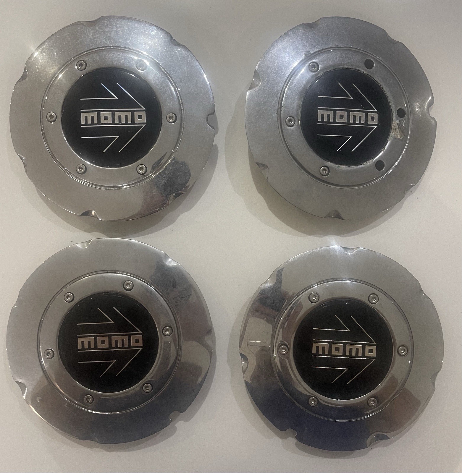 Momo Rare Vintage center cap Set (4)
