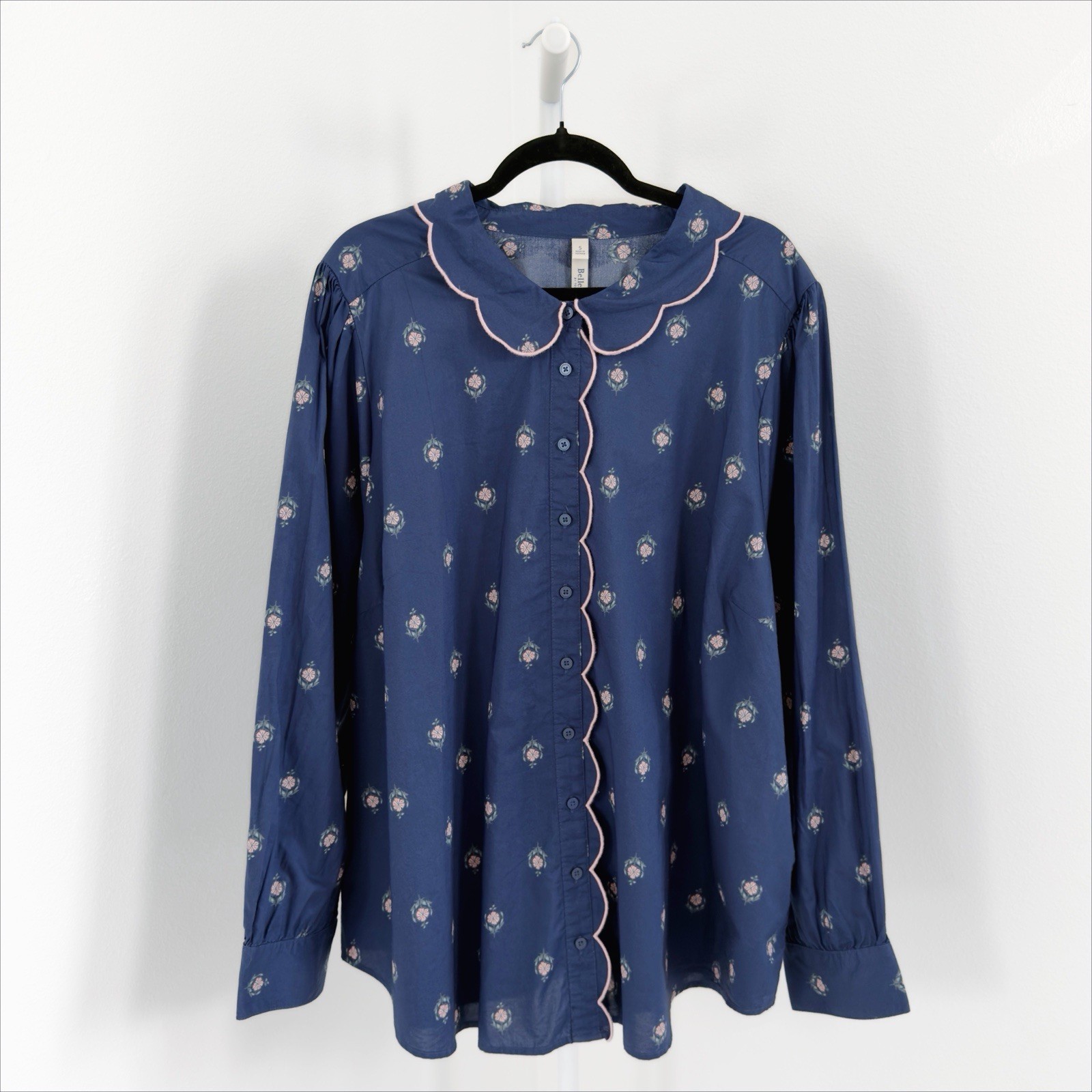 Torrid Belle Isle Top Womens Size 5X Plus Blue Floral Peter Pan Collar Button Up