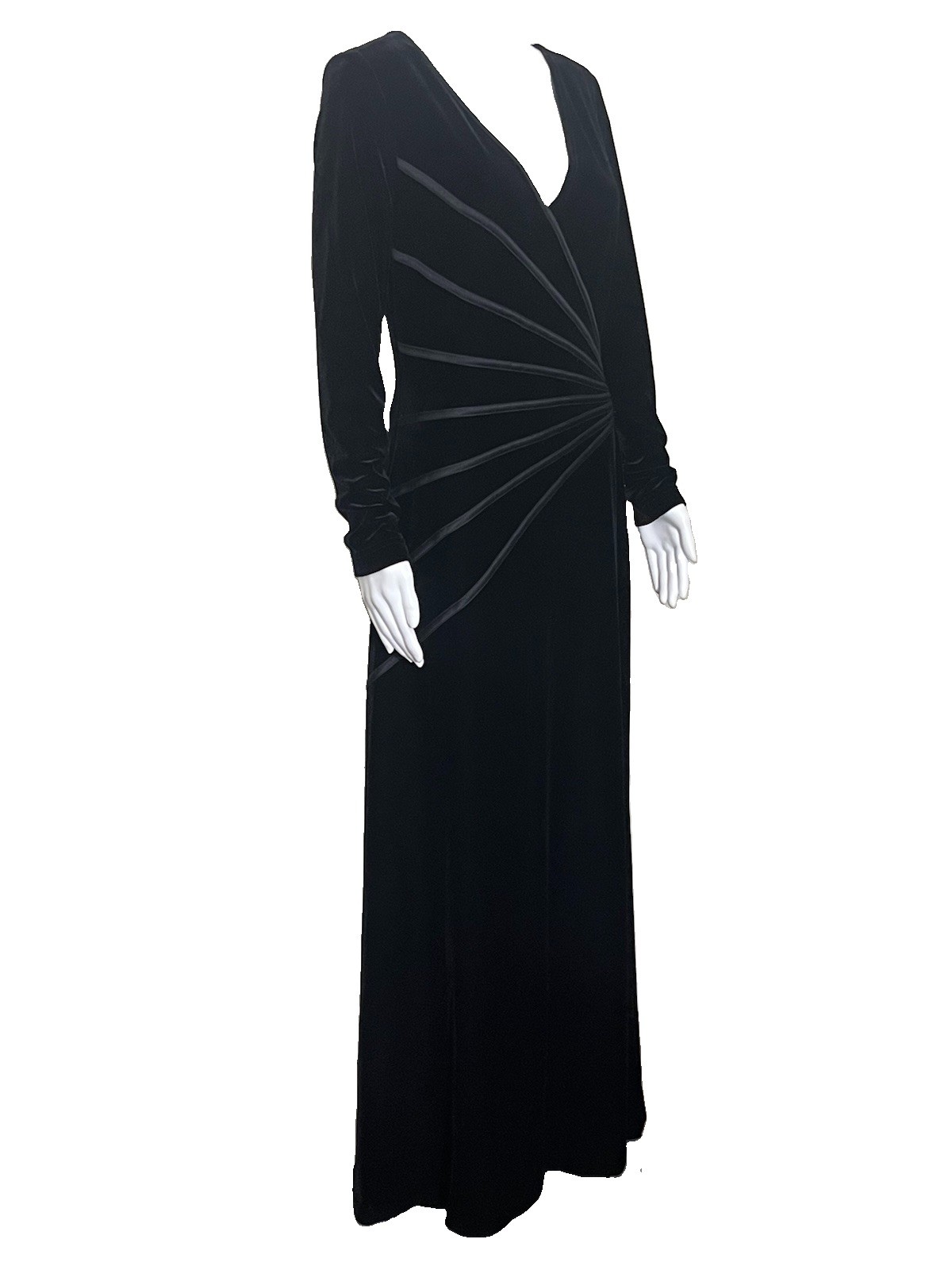 Tadashi Black Velvet Size 8 Formal Dress Evening Gown Elegant WhimsiGoth VTG