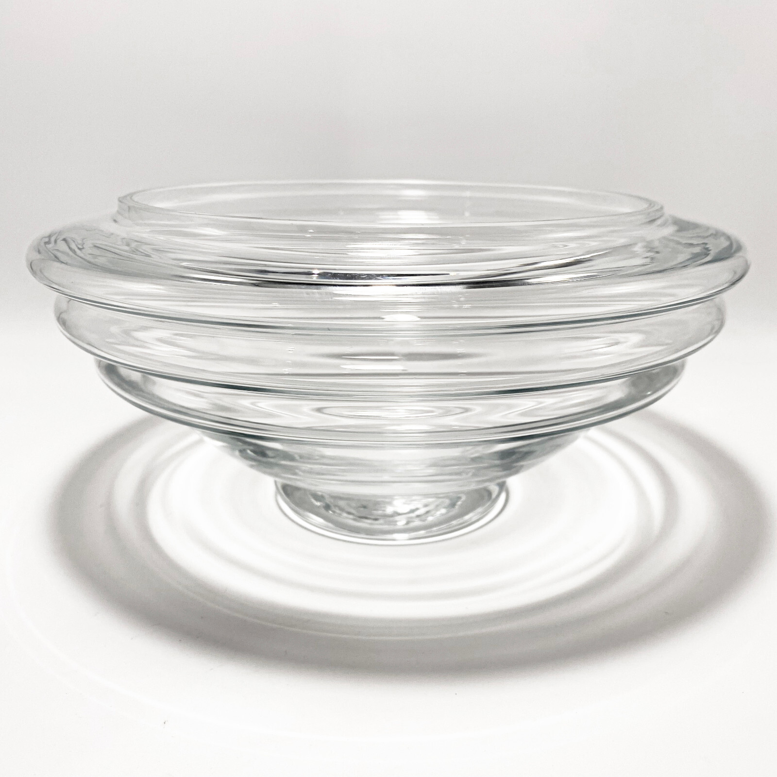 MARQUIS by WATERFORD Cha Cha Cha Bowl Clear Handblown Glass - Tabletop Decor MARQUIS by WATERFORD Cha Cha Cha Bowl Clear Handblown Glass - Tabletop Decor