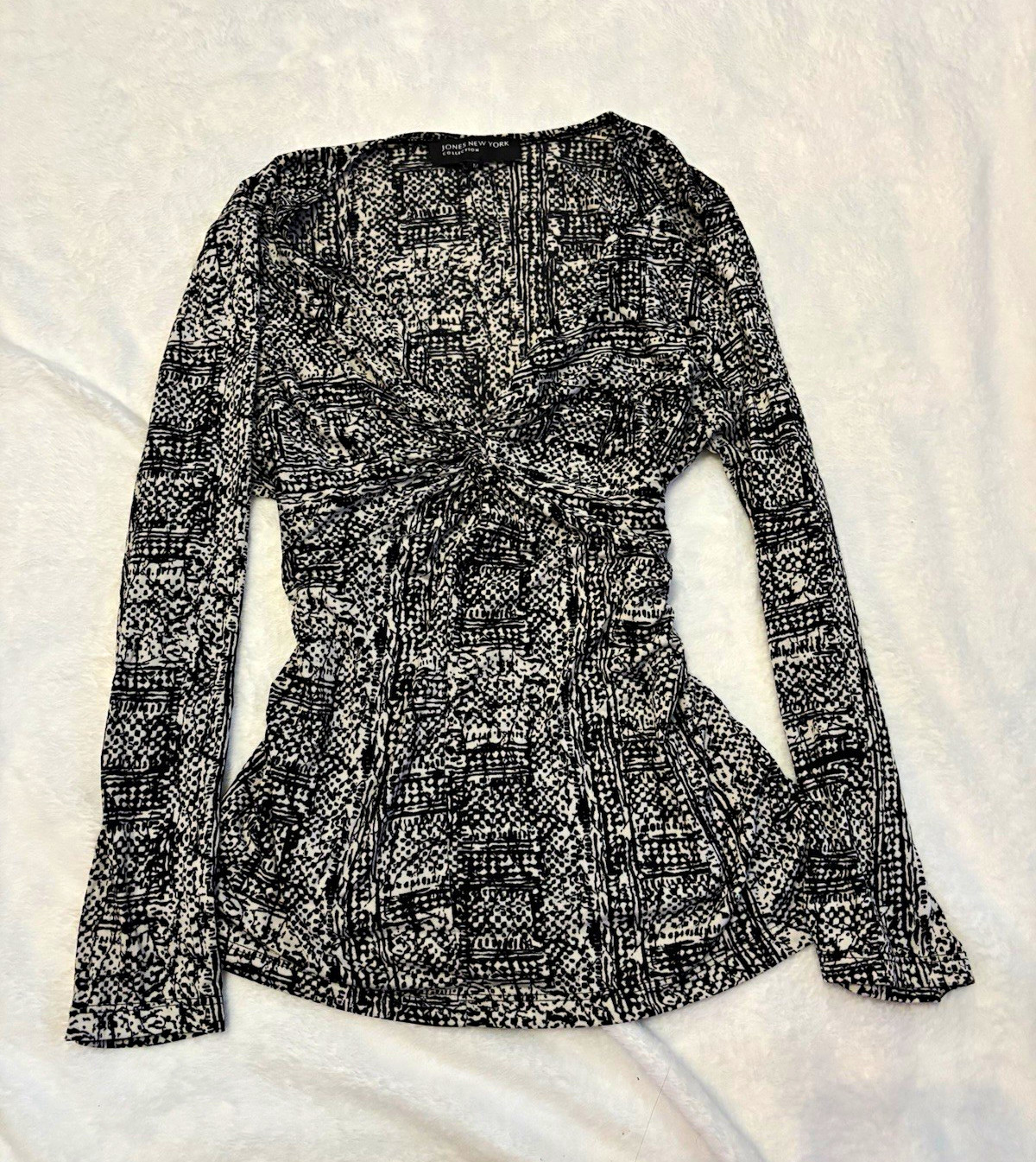 Jones New York Collection Women’s Black/White Abstract V-Neck Blouse Size M