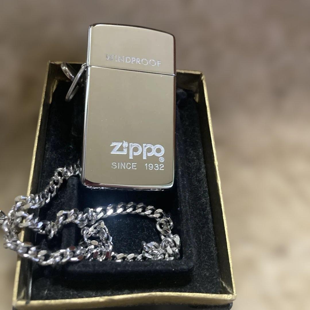 Slim Zippo Oil Lighter with Chain XI