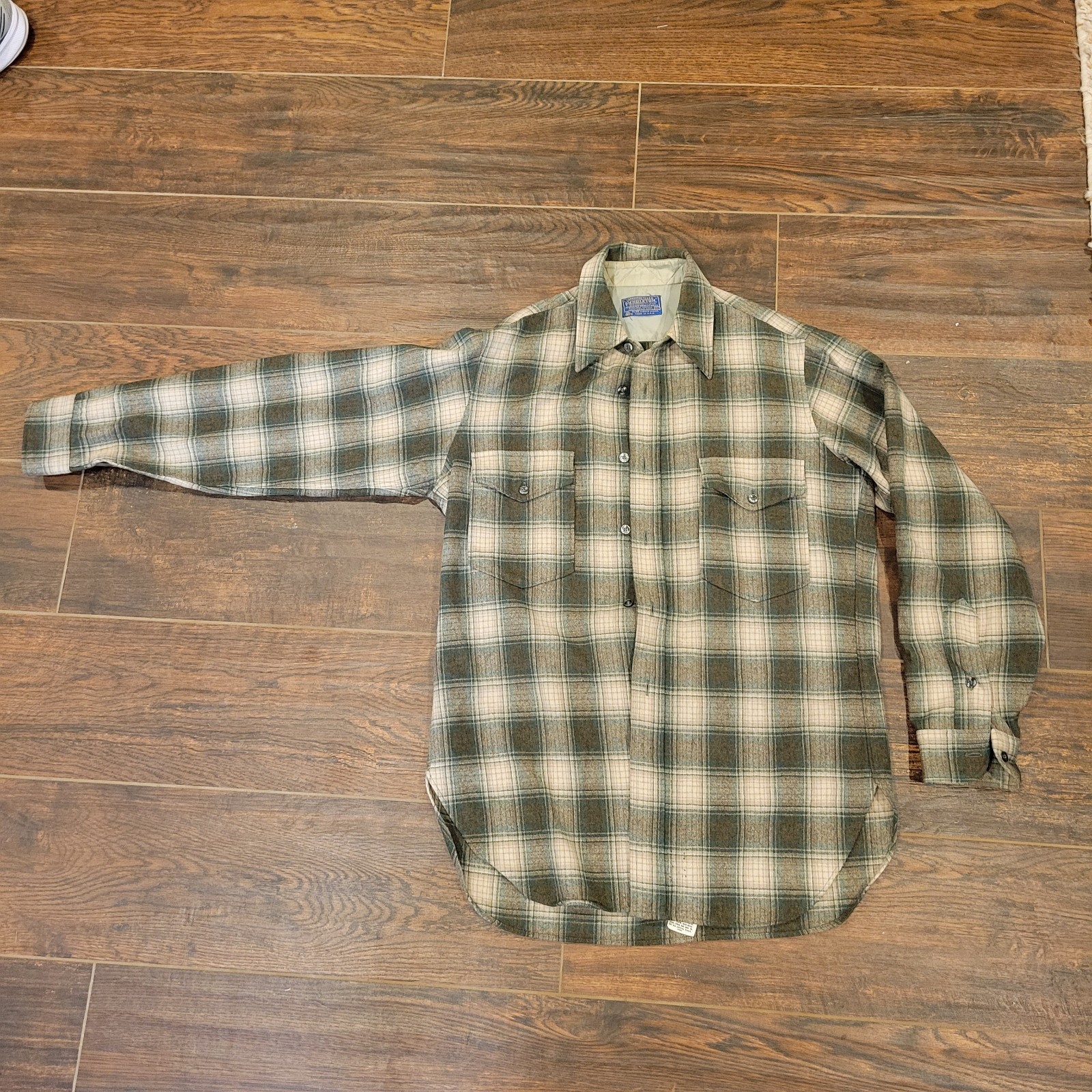 Vintage Pendelton Wool Shirt. Soft Green Plaid. USA size 15.5 Neck