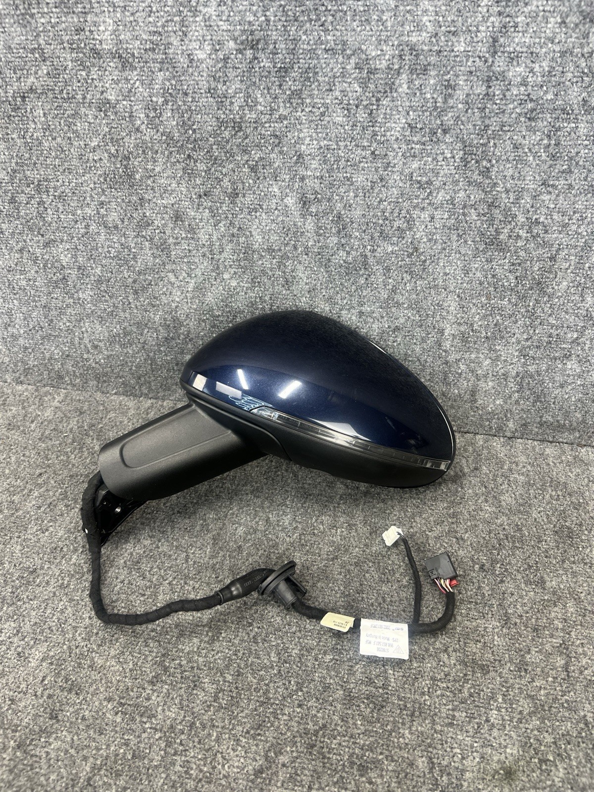 2015-2019 Porsche Macan Left Driver Side View Mirror OEM BLUE