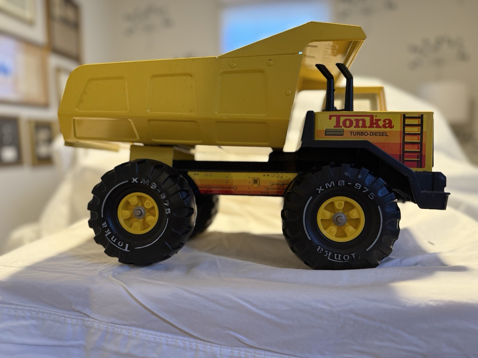 Tonka All Metal Mega Dump Truck Vintage 1980s Yellow Tonka All Metal Mega Dump Truck Vintage 1980s Yellow