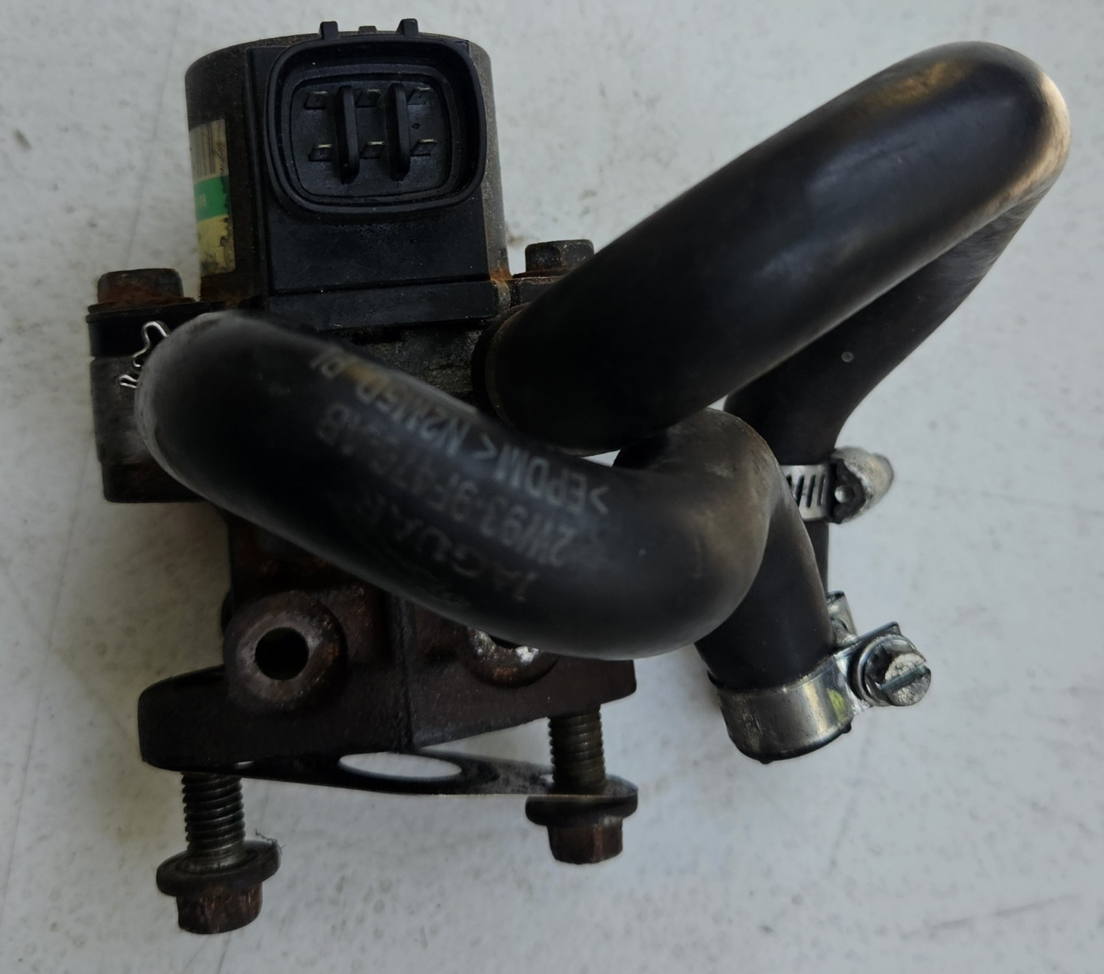 2000-2010 Jaguar Land Rover XJ8 XK XF LR3 EGR Valve 2W939E456BB OEM 2W93 9E456