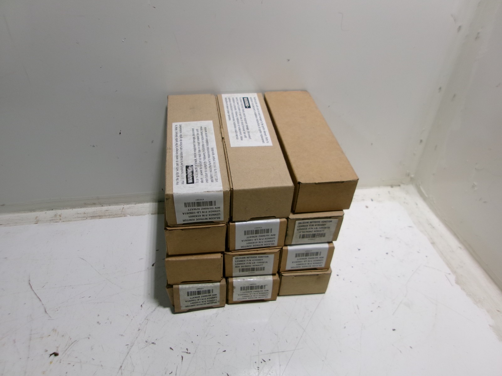 NEW LOT OF 12 LENNOX White Rodgers 41K5601  Furnace Ignitors..R423
