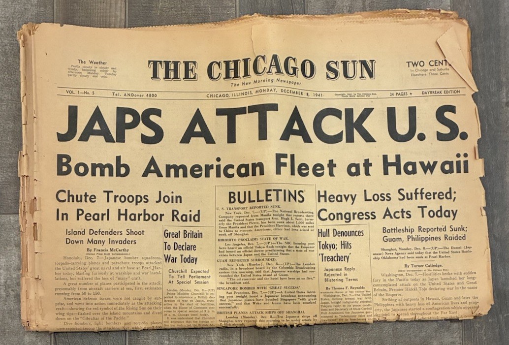 Original Chicago Sun Newspaper Dec 8 1941 Pearl Harbor WWII War Declared