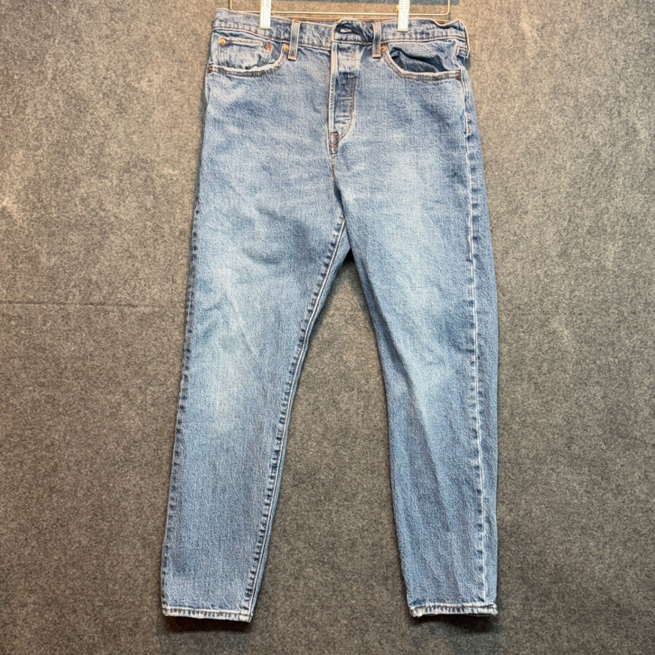 Levis Premium Wedgie Straight Jeans Womens 31 Blue Denim High Rise Button Fly Levis Premium Wedgie Straight Jeans Womens 31 Blue Denim High Rise Button Fly