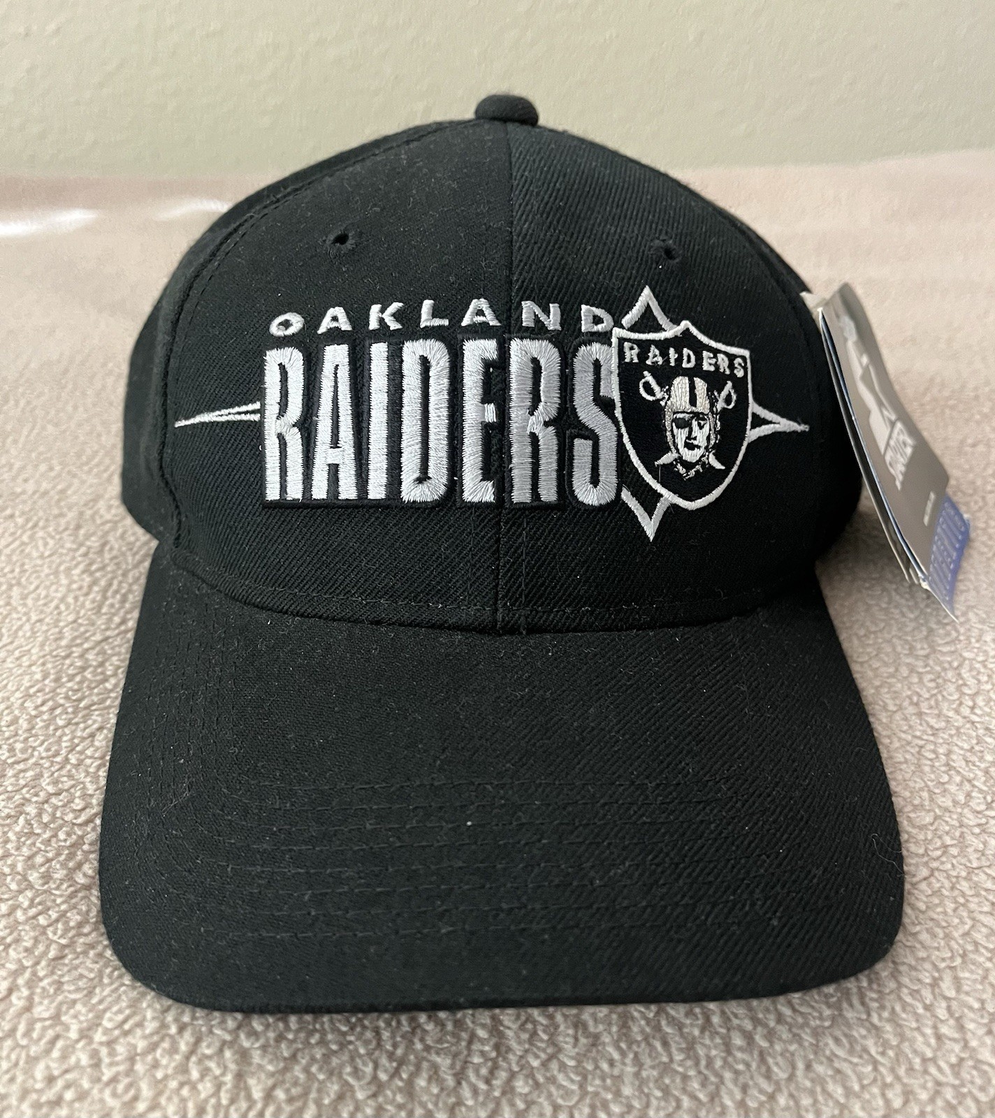 NWT Rare Vintage 90’s Starter Oakland Raiders Pro Line Black Hat Cap Original