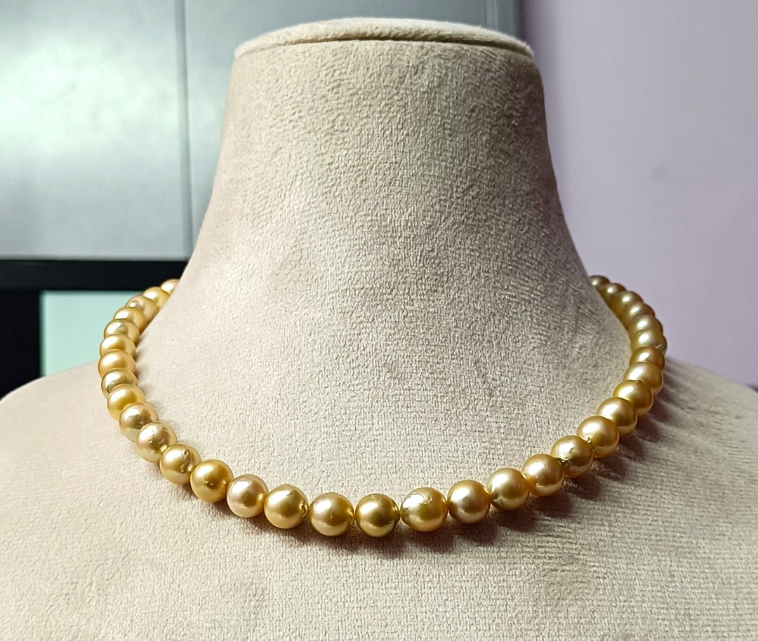 Rare 8mm Golden South Sea Pearls Beaded Necklace Rare 8mm Golden South Sea Pearls Beaded Necklace