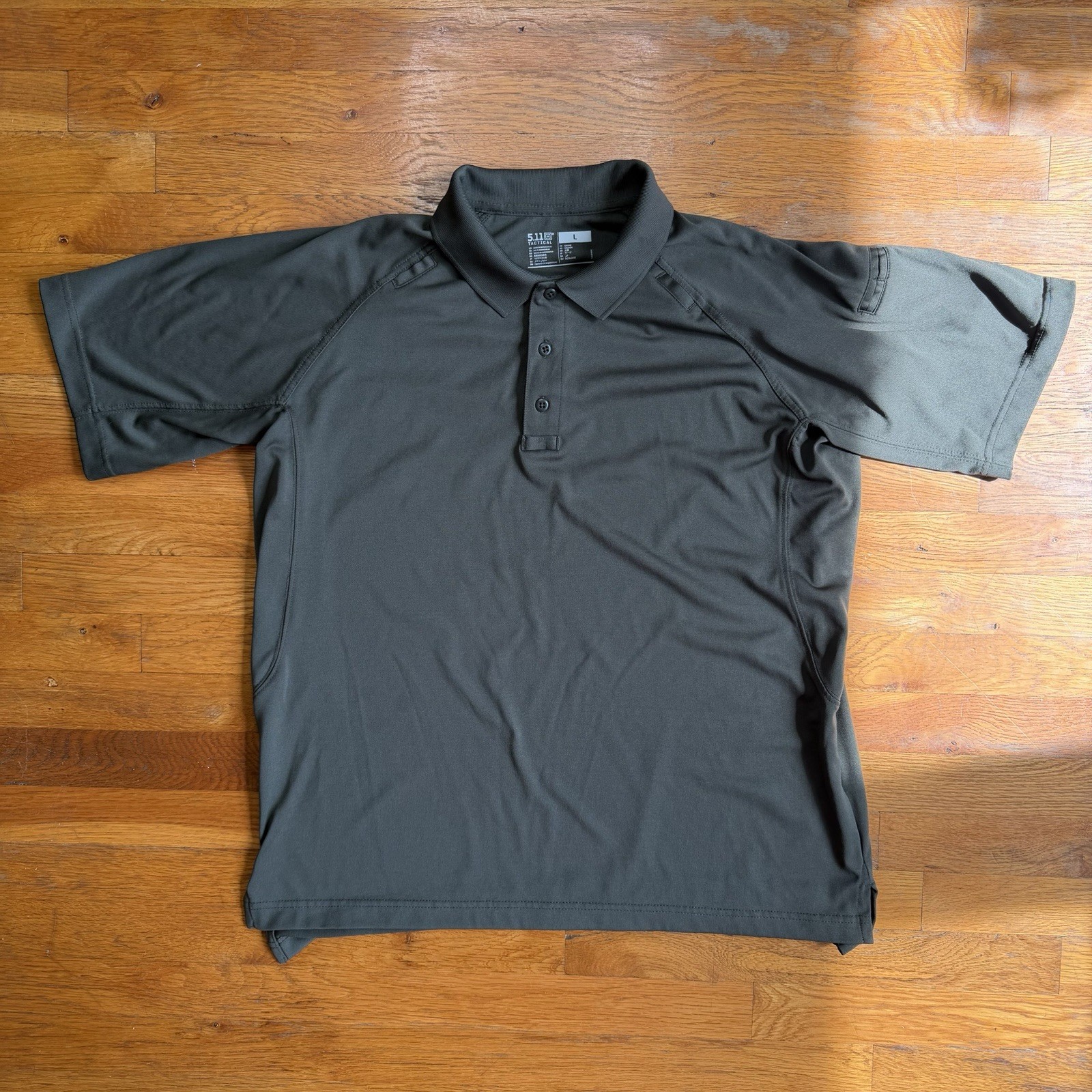 5.11 Tactical Polo Shirt Mens Large Green Performance Wicking Utility Solid EUC 5.11 Tactical Polo Shirt Mens Large Green Performance Wicking Utility Solid EUC