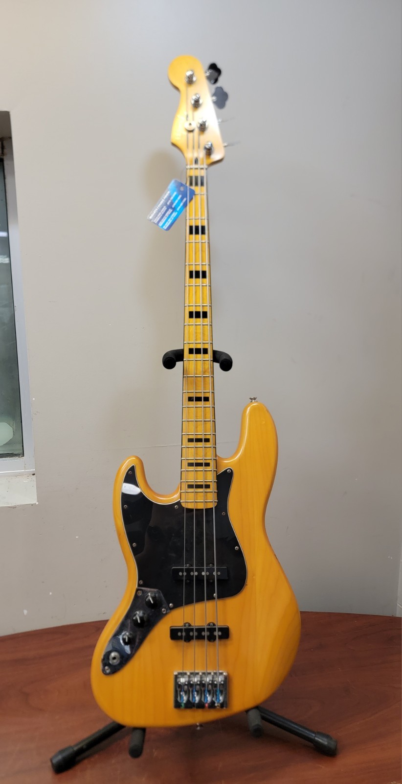 Custom 70s Style Jazz Bass Natural Finish Left Handed 4-String