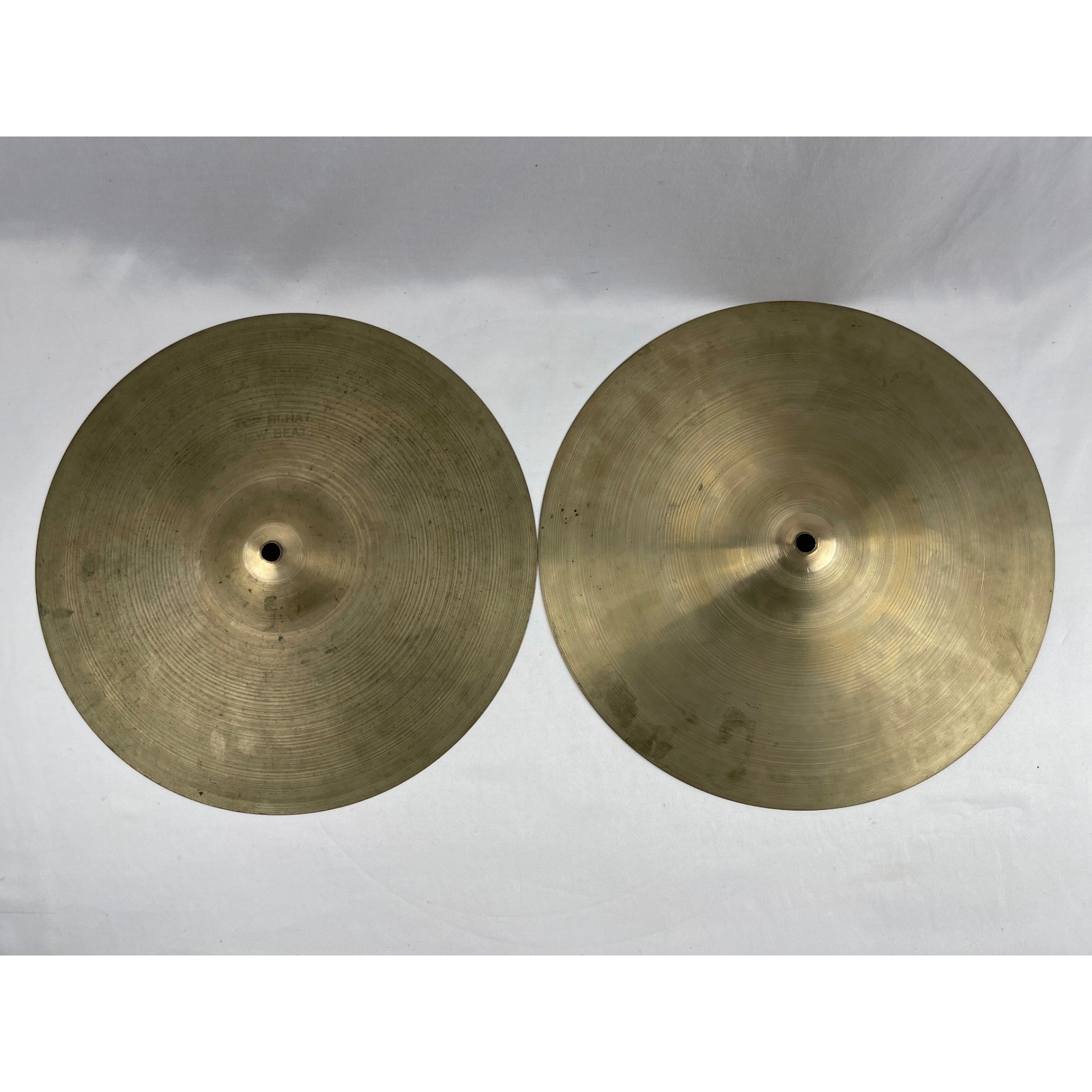Zildjian Avedis New Beat Hi-Hat Cymbals 14