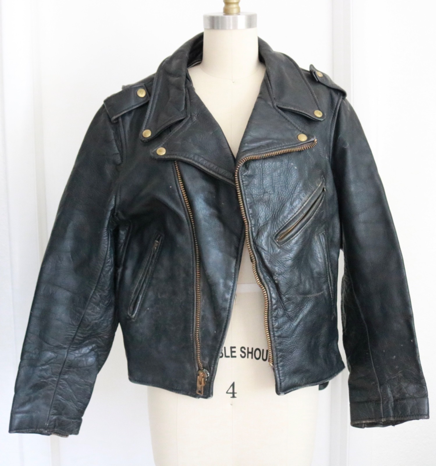 Vintage 50s 60s Womens Black Thick Leather Lace Sides Moto Motorcyle Jacket READ
