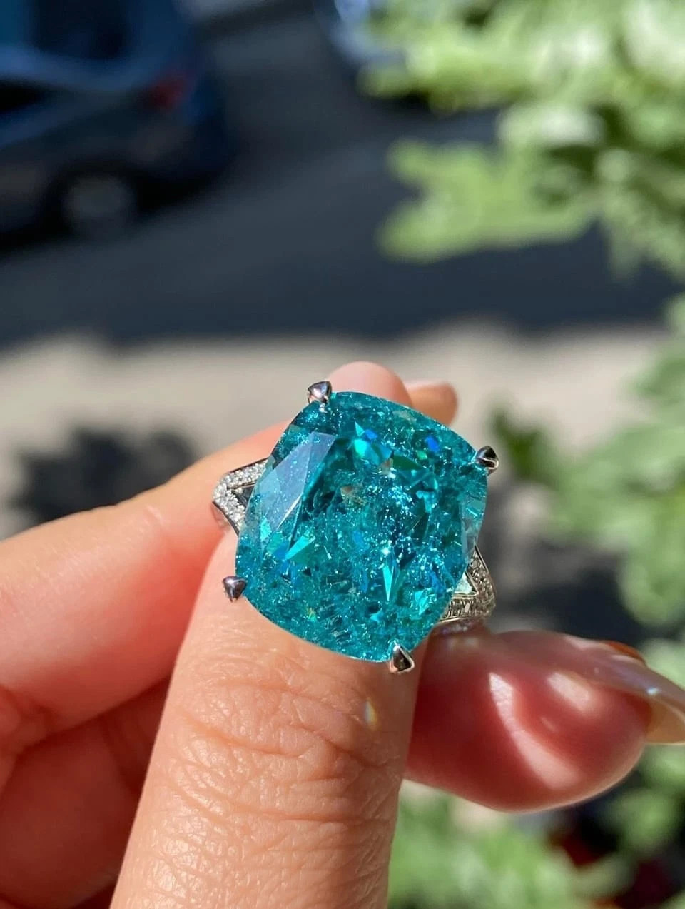 5.59 Ct Natural Heated Paraiba Tourmaline & Diamond Ring Solid 18K White Gold