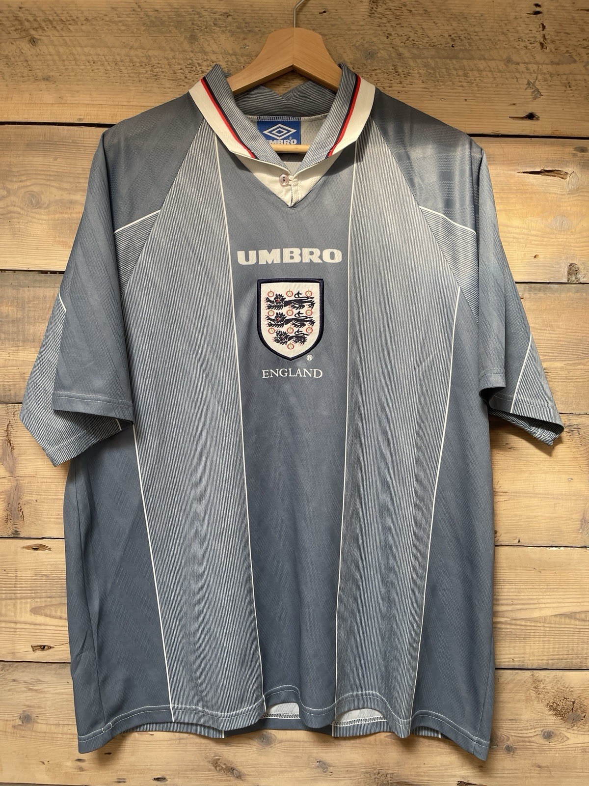 Original Umbro England 1996 Away Shirt Mens Extra Large XL Original Umbro England 1996 Away Shirt Mens Extra Large XL