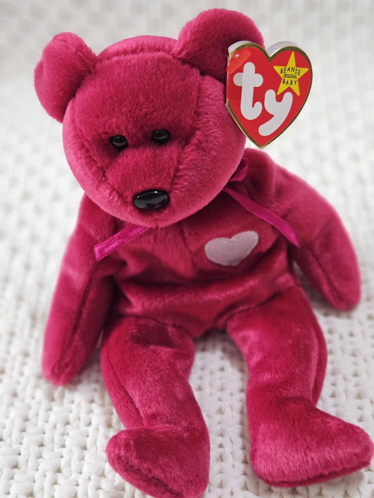 Ty Beanie Baby - Valentina - the Red Bear Ty Beanie Baby - Valentina - the Red Bear