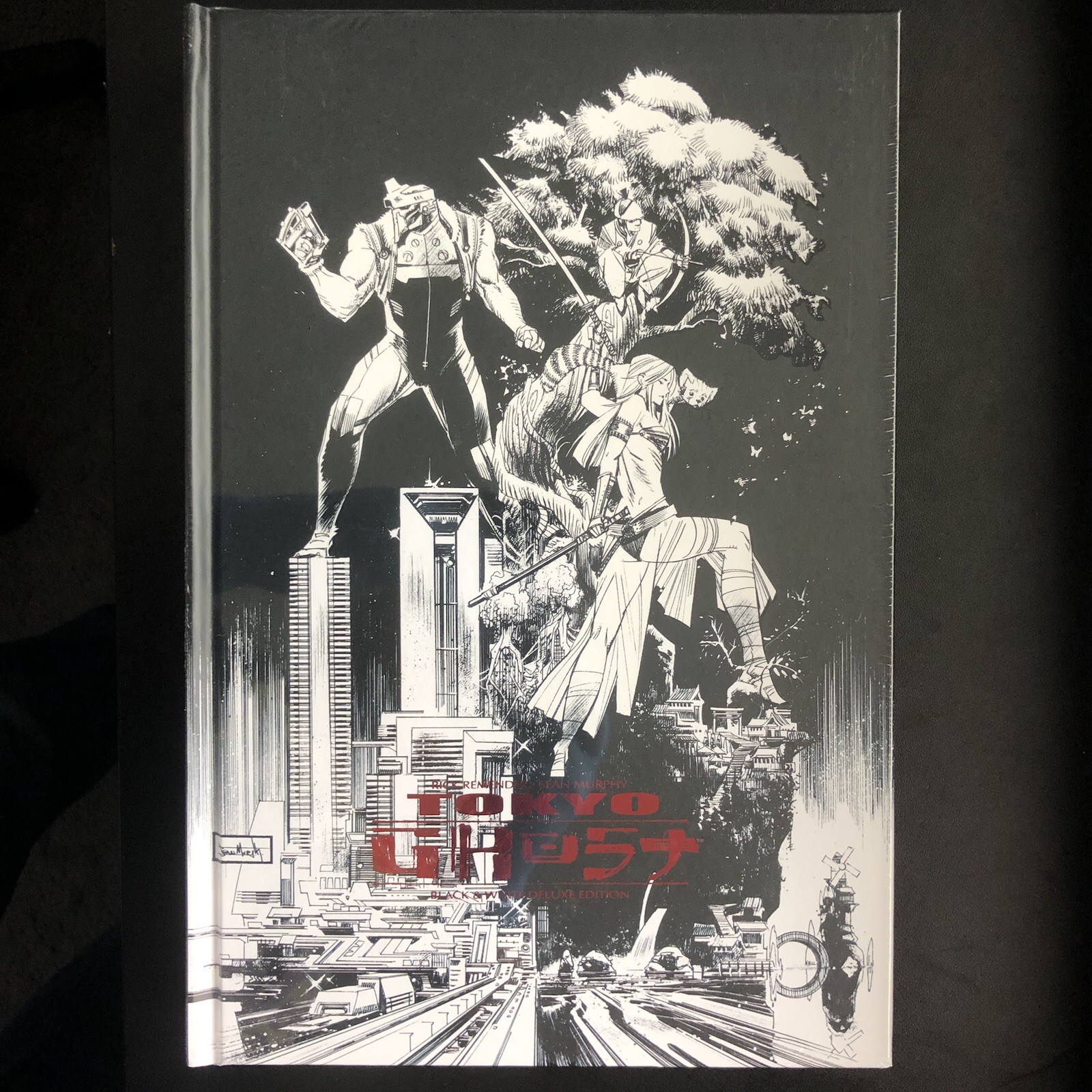 Tokyo Ghost B&W Deluxe Hardcover Edition Rick Remender Sean Murphy Kickstarter Tokyo Ghost B&W Deluxe Hardcover Edition Rick Remender Sean Murphy Kickstarter