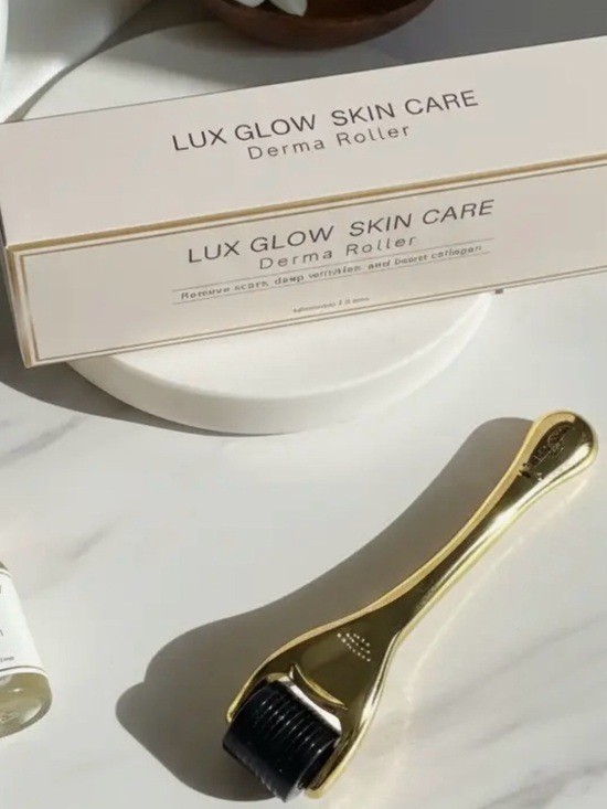 LUX Glow Skin Care Gold Derma Roller Tool Facial Skin Rejuvenation Anti-Aging