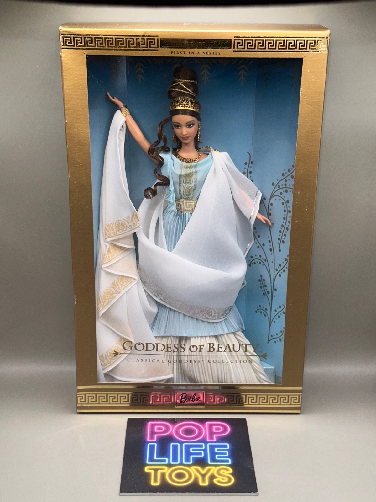Vintage 2000 Mattel Classical Goddess “Goddess of Beauty Barbie” #27286 *NRFB*