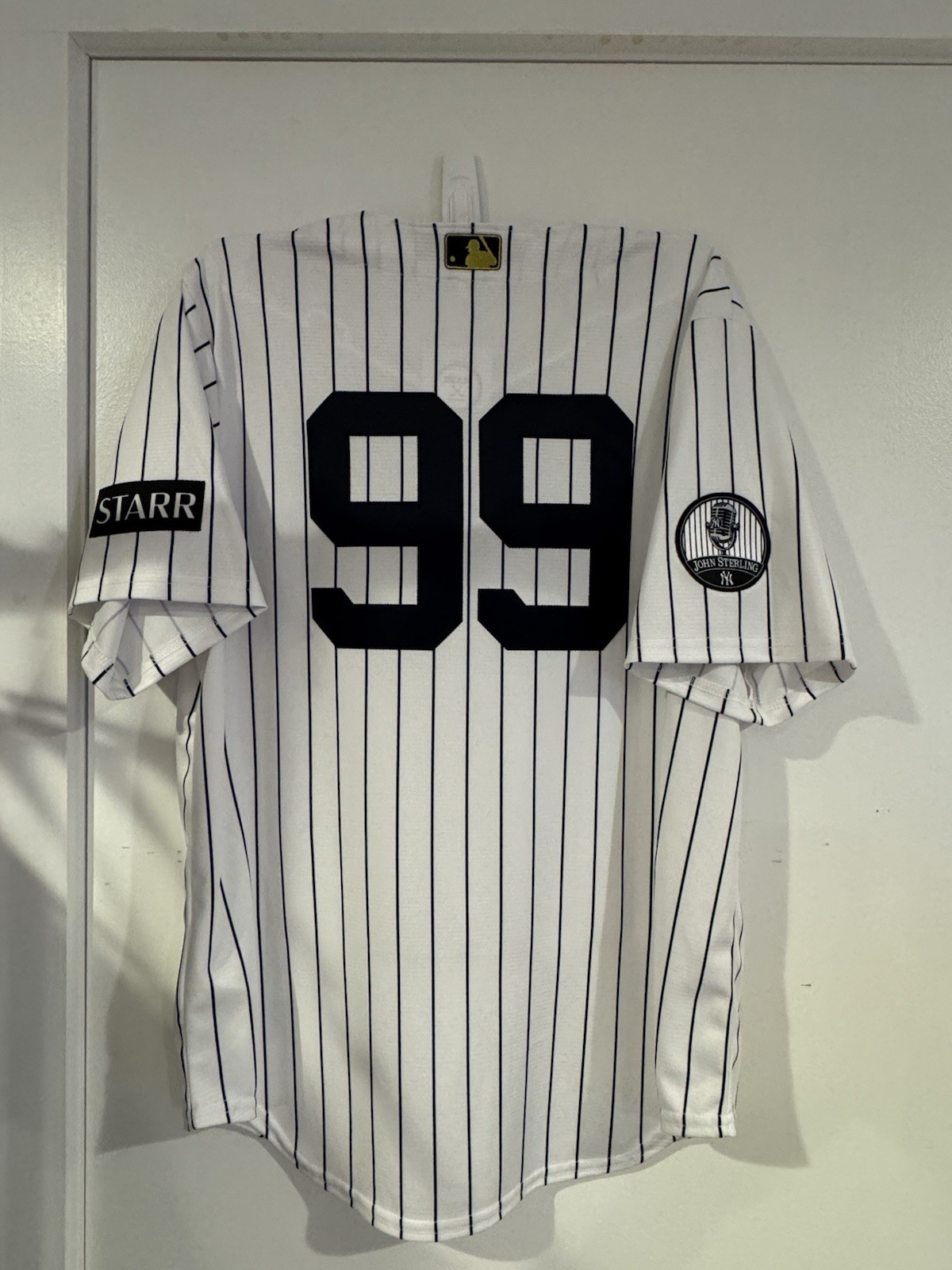 Aaron Judge 2026 Nike Replica Gold Batterman Home Jersey M With Sterling Patch Aaron Judge 2026 Nike Replica Gold Batterman Home Jersey M With Sterling Patch