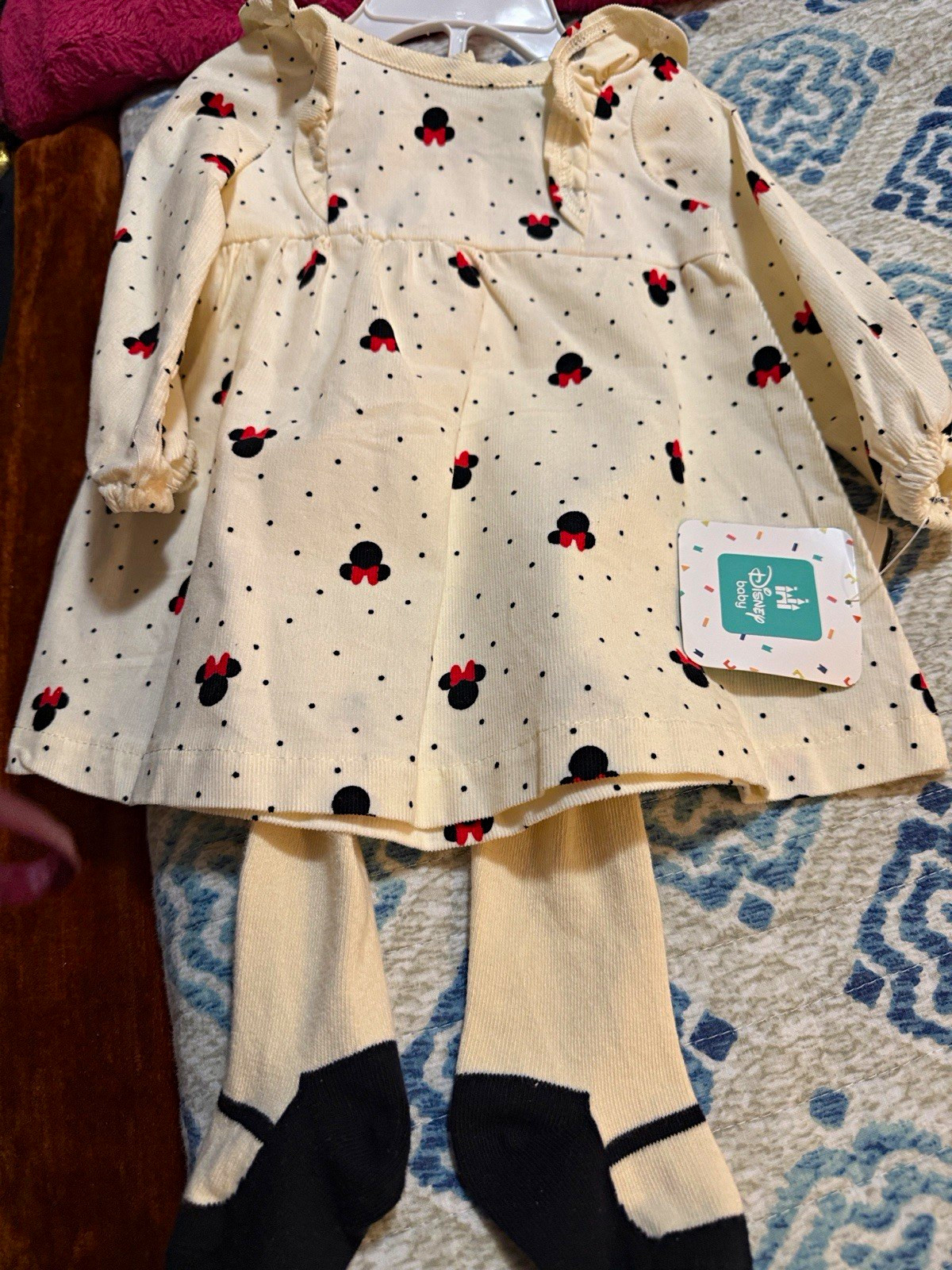 Disney Baby Minnie Mouse 2-Piece Dress & Footed Tights Set 0-3M Cream Disney Baby Minnie Mouse 2-Piece Dress & Footed Tights Set 0-3M Cream