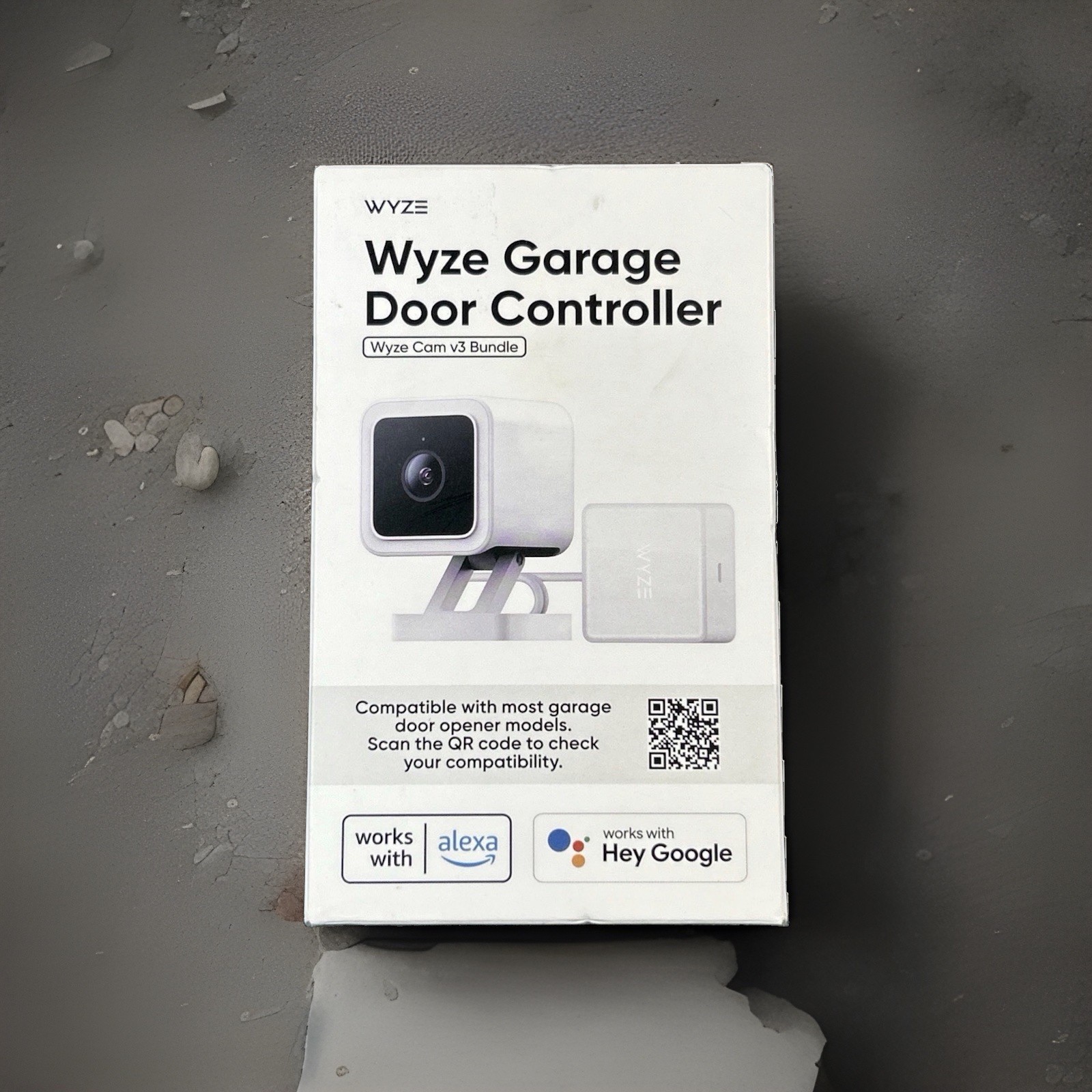 NEW Wyze Cam v3 with Garage Door Controller Bundle