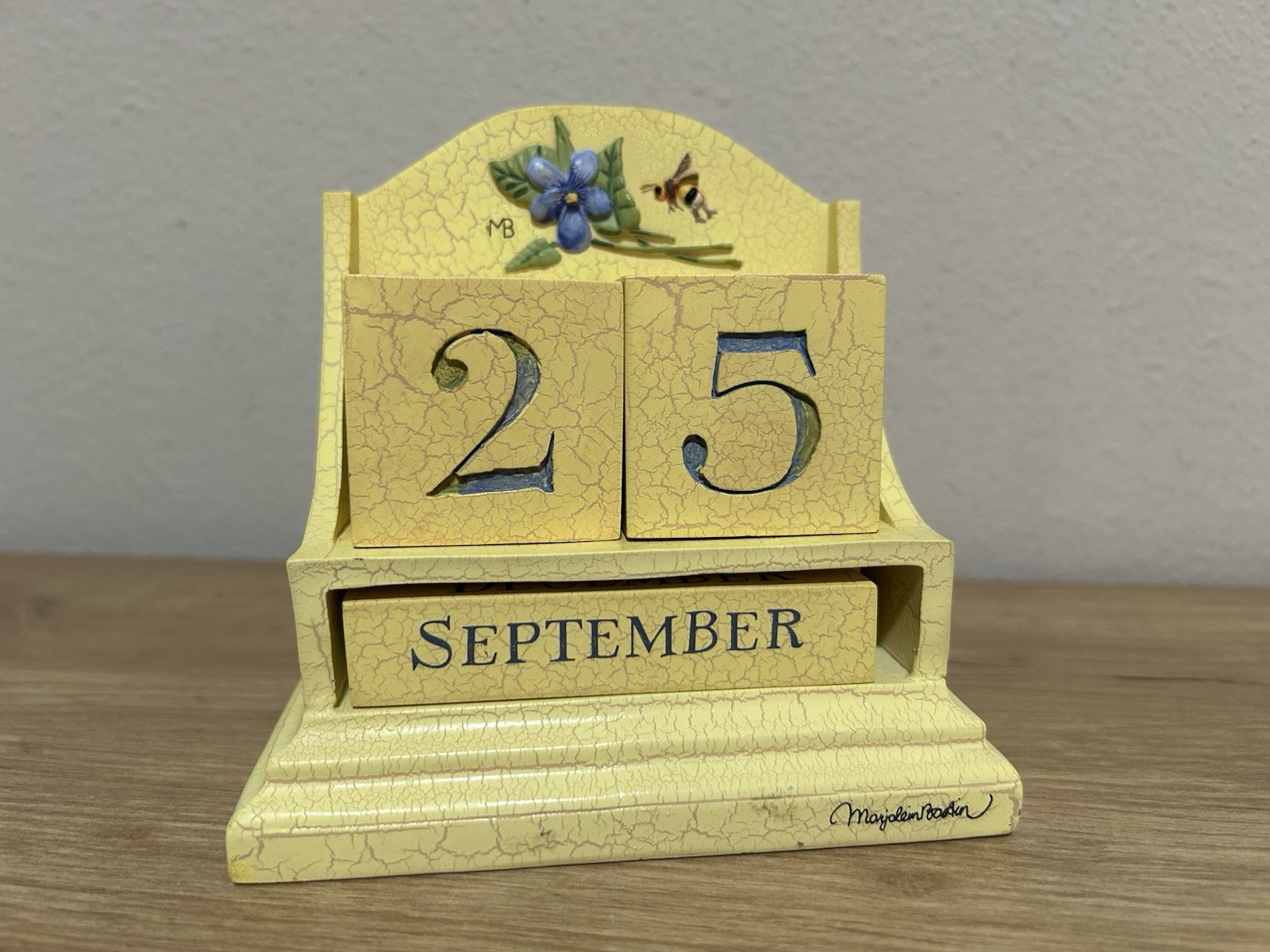 Vtg Hallmark Marjolein Bastin Perpetual Block Calendar Natures Sketchbook Bee 🐝 Vtg Hallmark Marjolein Bastin Perpetual Block Calendar Natures Sketchbook Bee 🐝