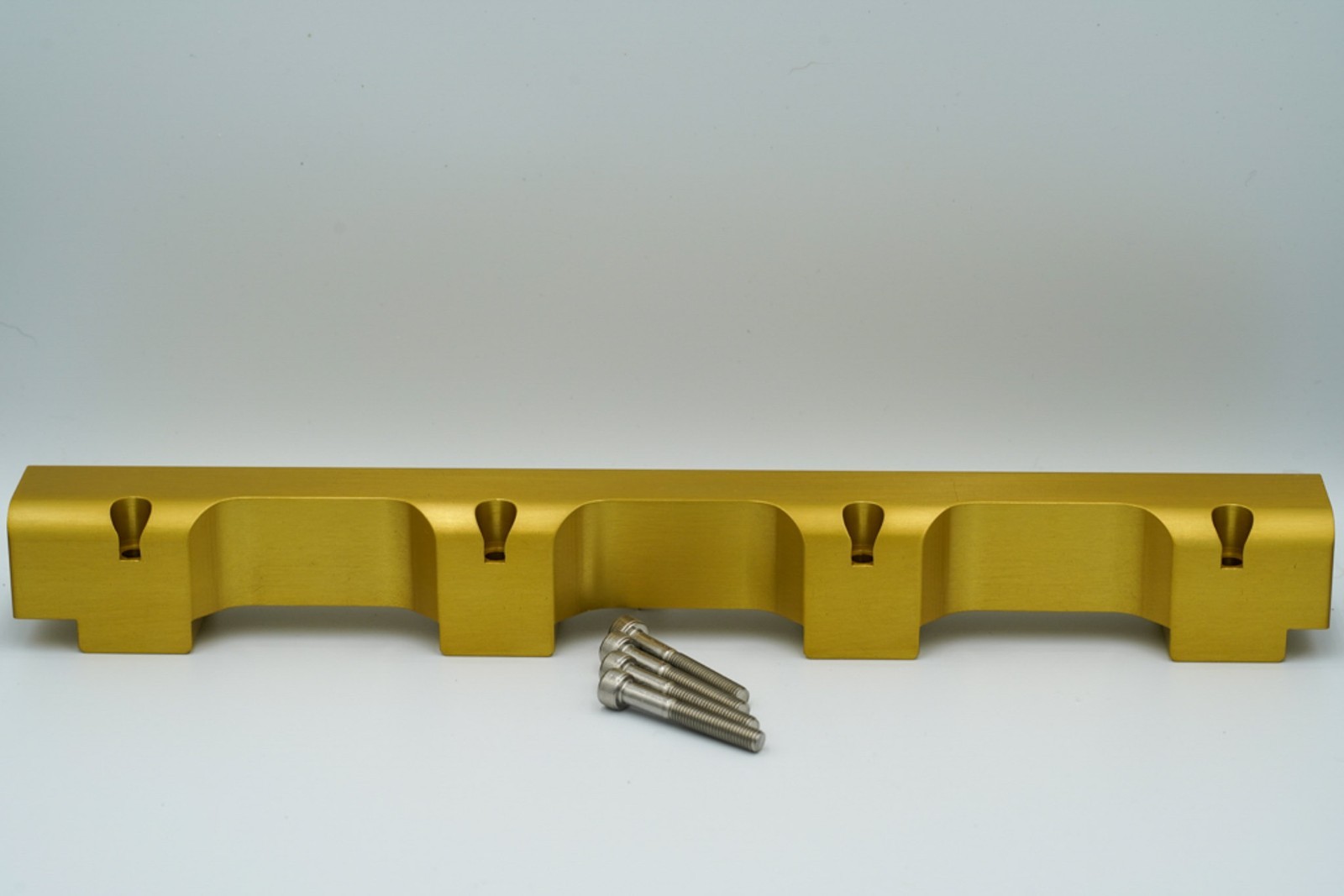 Suzuki Hayabusa Billet Fuel Rail 99-07