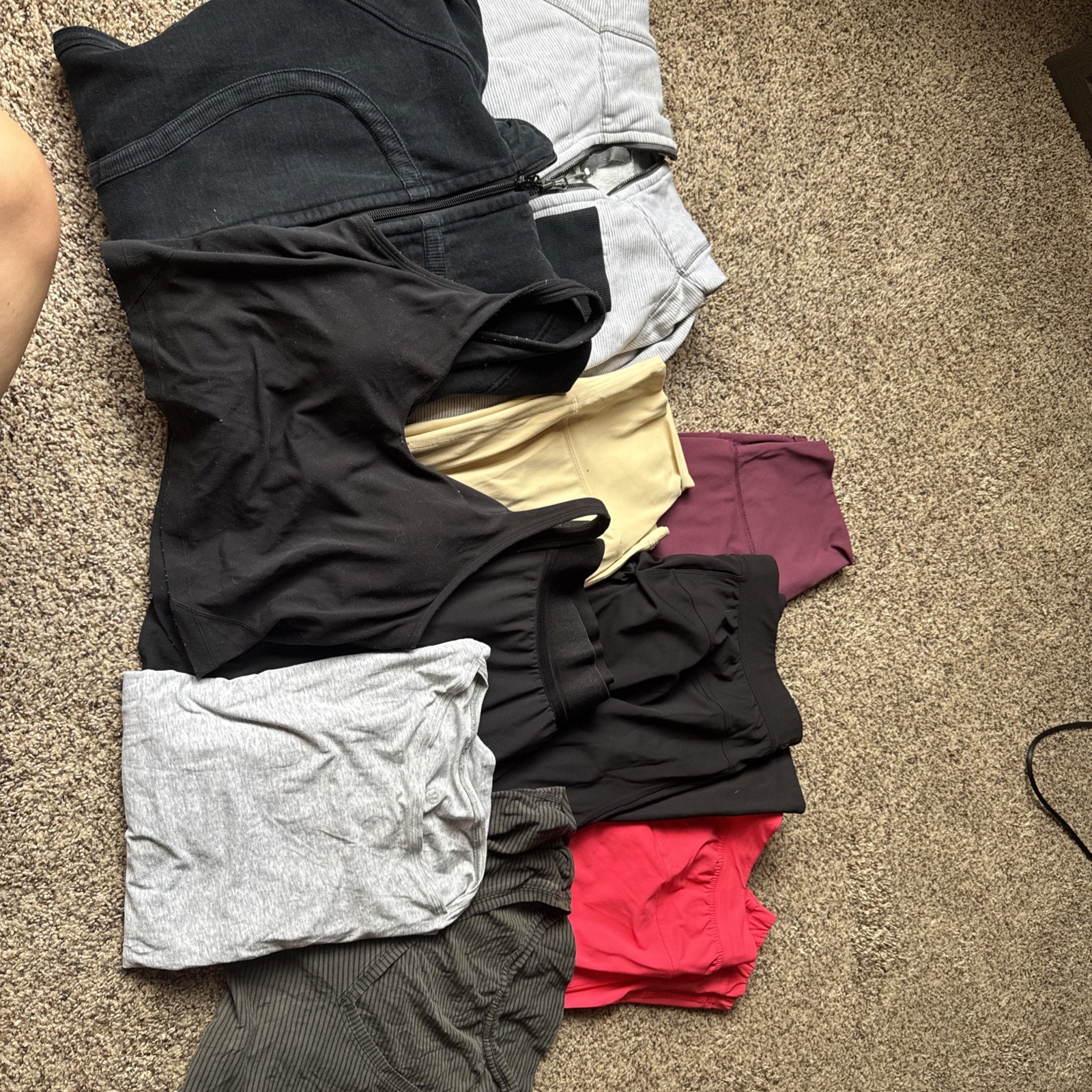 Lululemon Lot Size 10