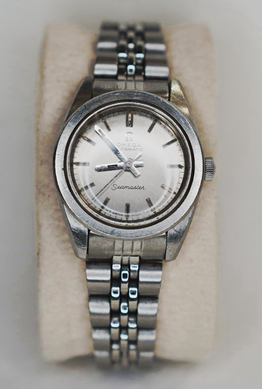 OMEGA Seamaster Women’s Vintage Auto 24J Silver Dial Steel Bracelet 28-31.9 OMEGA Seamaster Women’s Vintage Auto 24J Silver Dial Steel Bracelet 28-31.9