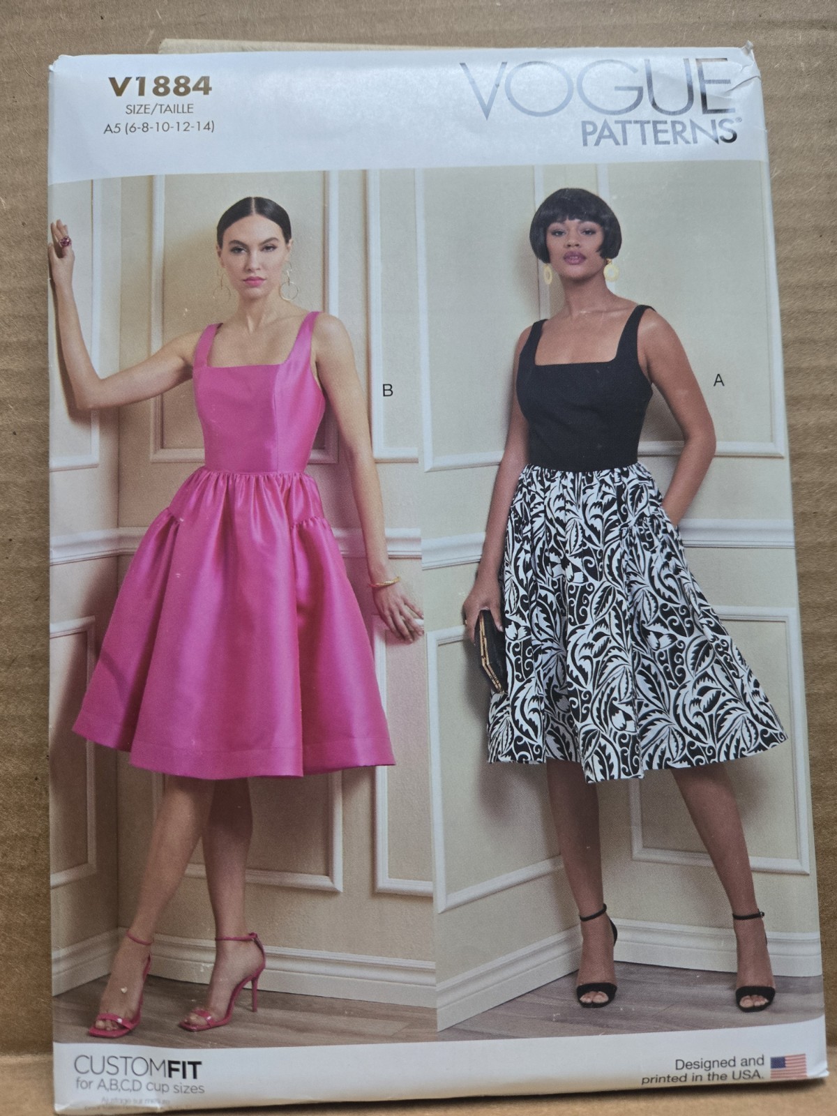 Vogue V1884 Dress w Square Neckline, Diagonal Gathers & Pockets Sz 6-14 UNCUT Vogue V1884 Dress w Square Neckline, Diagonal Gathers & Pockets Sz 6-14 UNCUT