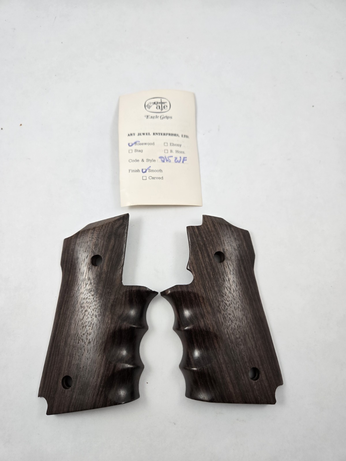 NOS Vintage Eagle S&W 645 Wood Grips Smooth Finger Grooves Smith & Wesson NOS Vintage Eagle S&W 645 Wood Grips Smooth Finger Grooves Smith & Wesson