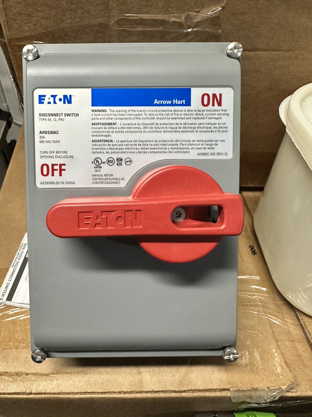 Eaton Wiring Devices AHDS30AC - 30A Disconnect Switch Aux Contacts - 1EA Eaton Wiring Devices AHDS30AC - 30A Disconnect Switch Aux Contacts - 1EA