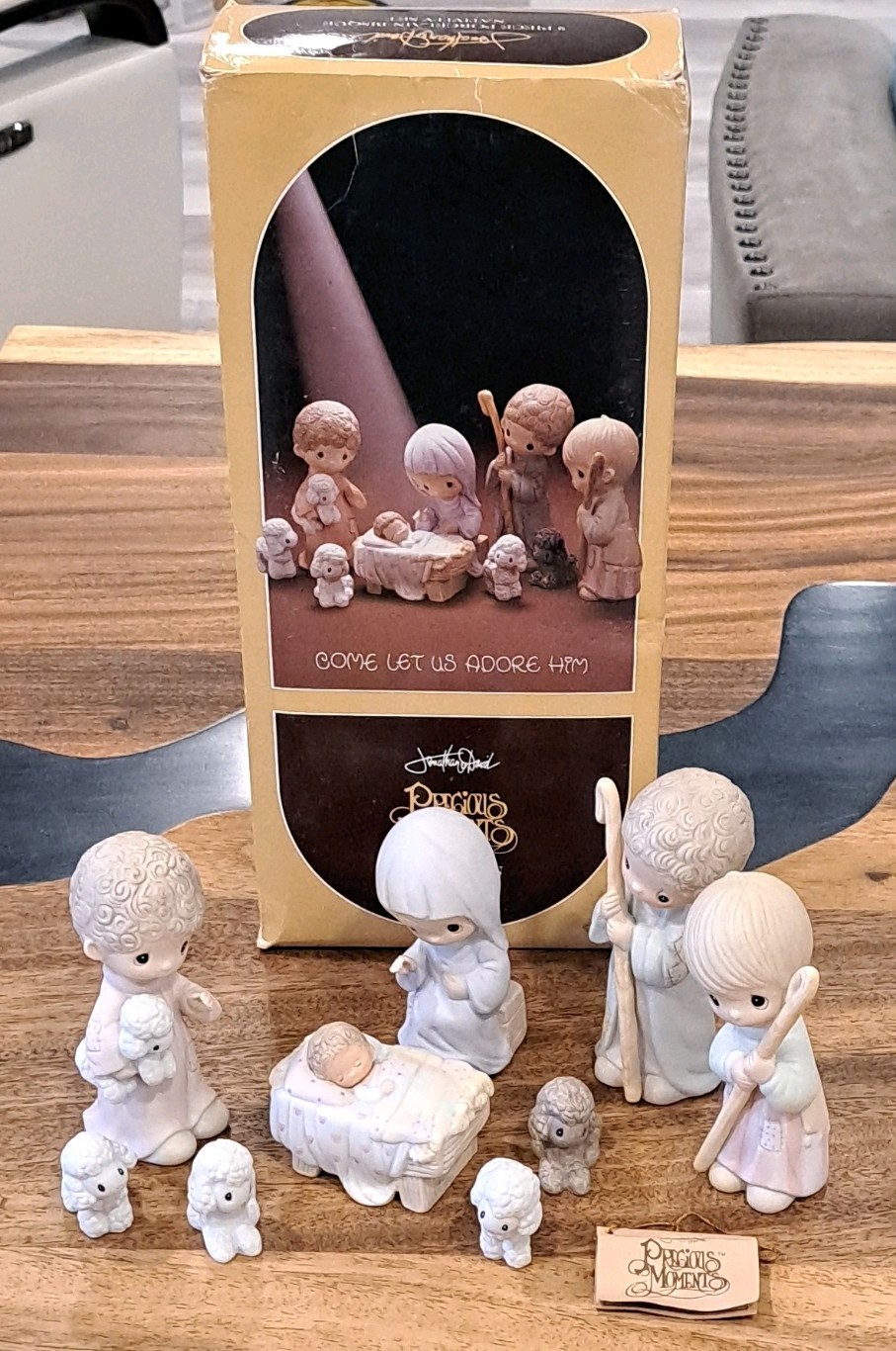 Vintage Precious Moments Come Let Us Adore Him Nativity Set Box 